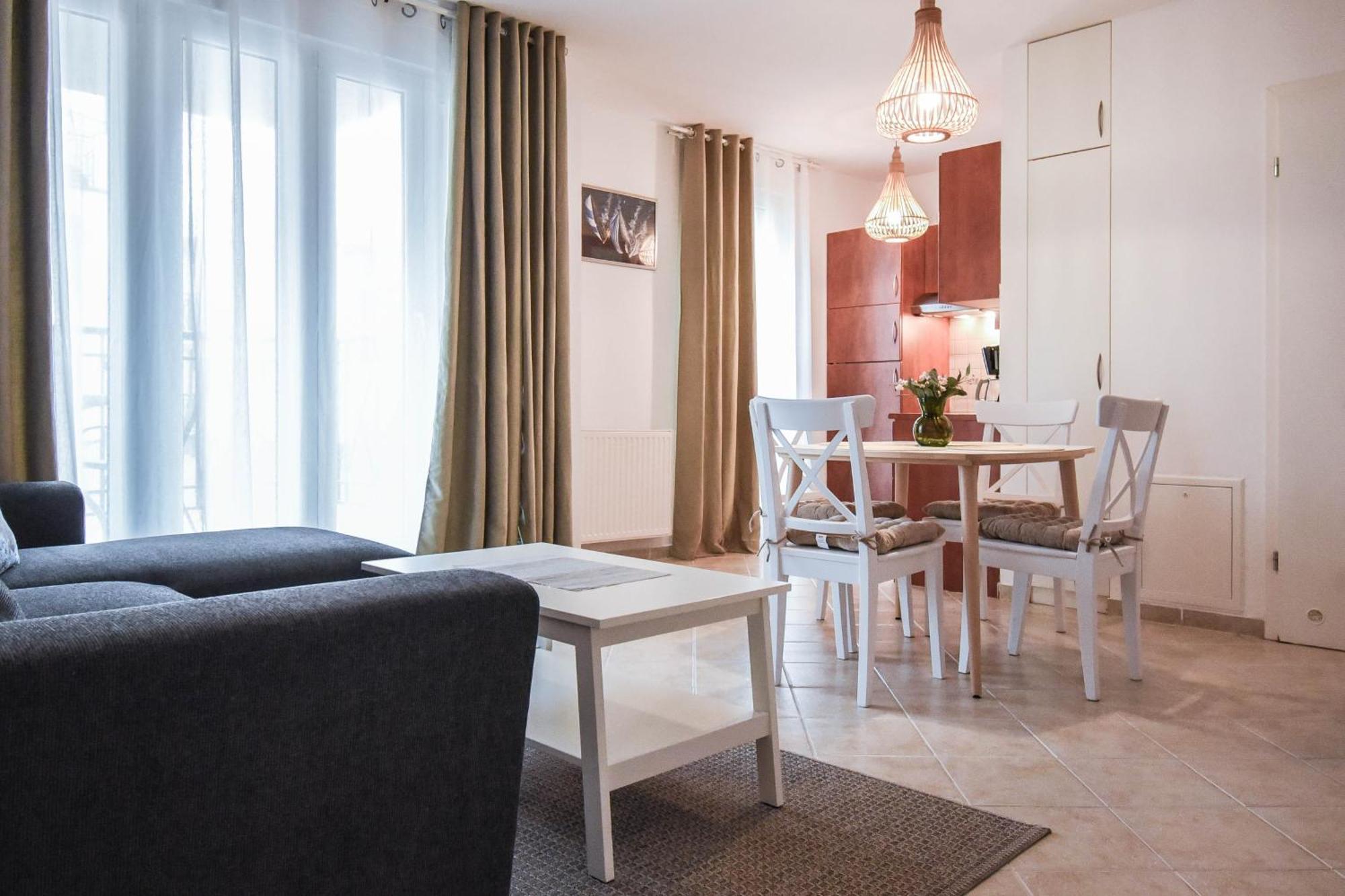 Apartamenty Promenada Z Tarasem I Parkingiem - Apartamenty Na Wyspie Свиноуйсьце Экстерьер фото