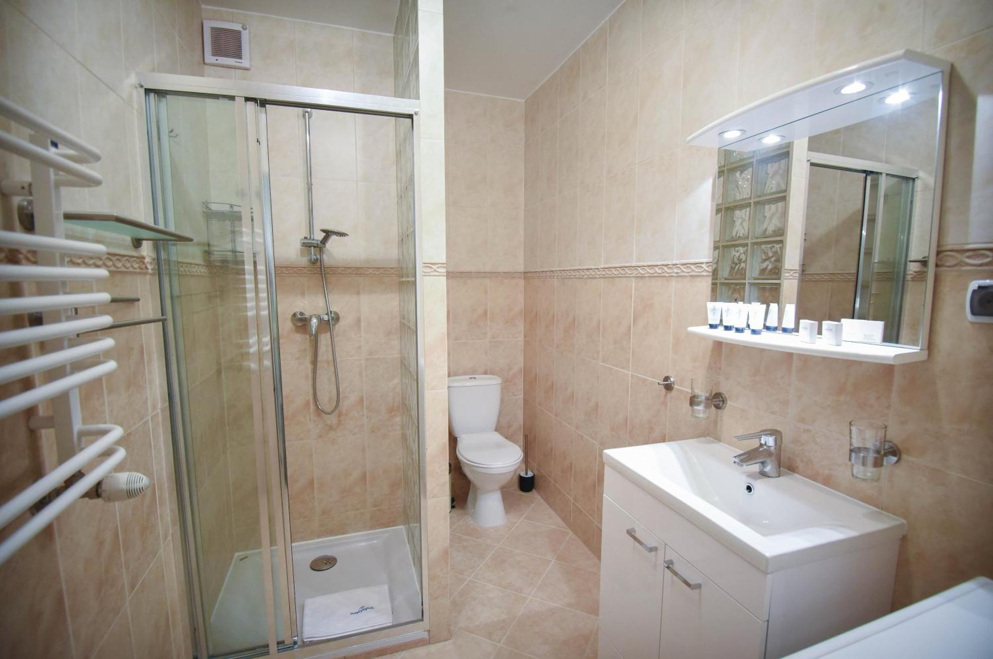 Apartamenty Promenada Z Tarasem I Parkingiem - Apartamenty Na Wyspie Свиноуйсьце Экстерьер фото